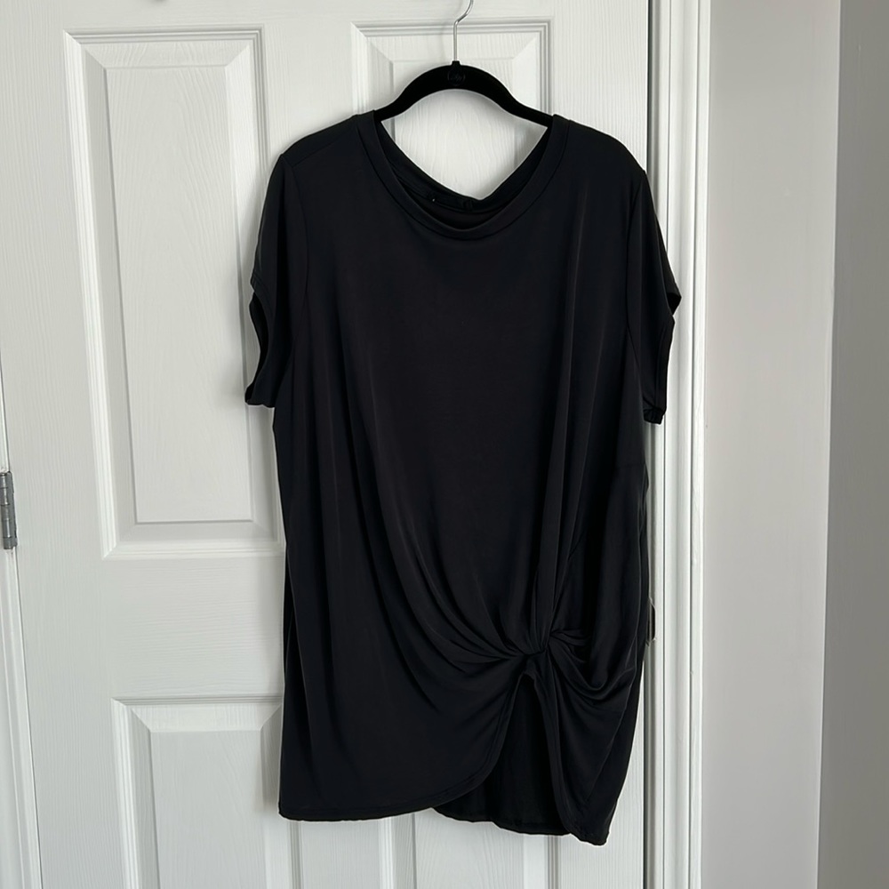 Botanique 1X top. With side ruching.